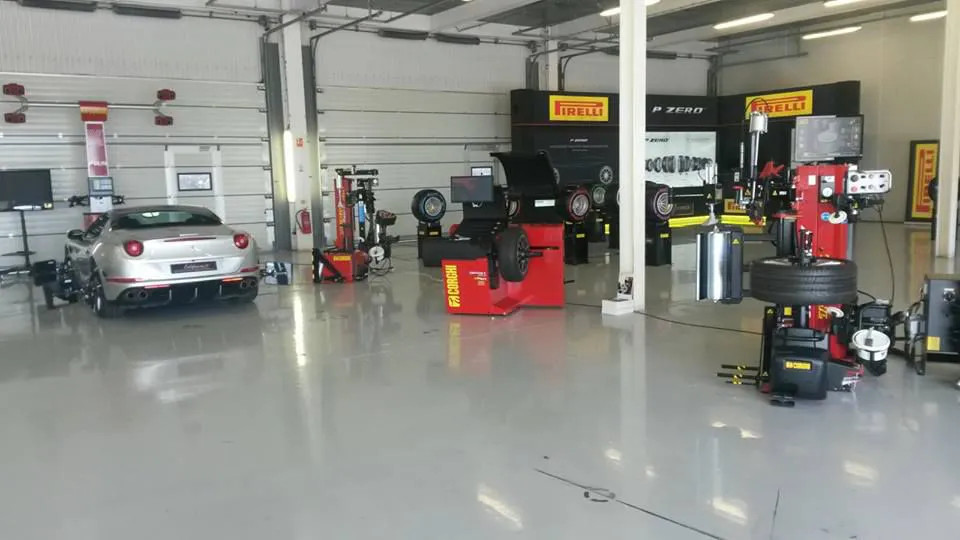 Tiến Bộ Mới Nhất Thiết Bị Nâng Hạ Và Sửa Chữa Xe Tại Việt Nam Tiến Bộ Mới Nhất Thiết Bị Nâng Hạ Và Sửa Chữa Xe Tại Việt Nam