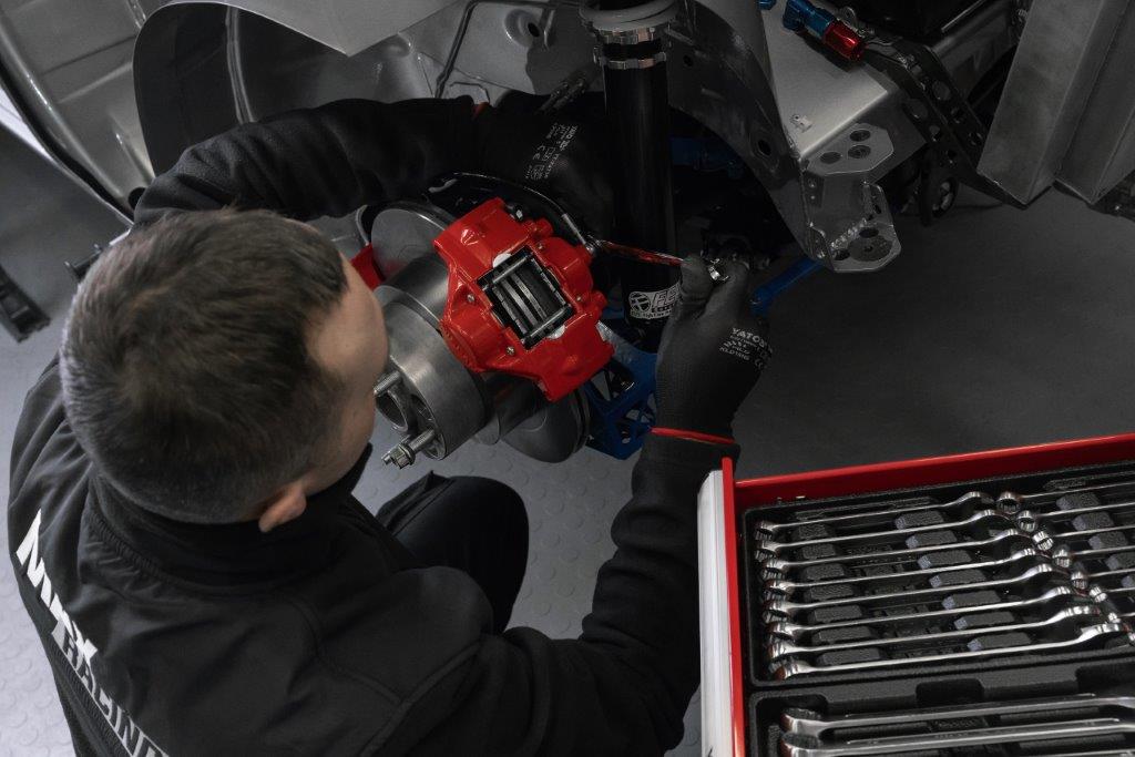 Đào Tạo Kỹ Thuật Viên Hiệu Quả Cho Thiết Bị Xưởng Hiện Đại: Xây Dựng Chương Trình Thực Tiễn Đào Tạo Kỹ Thuật Viên Hiệu Quả Cho Thiết Bị Xưởng Hiện Đại: Xây Dựng Chương Trình Thực Tiễn