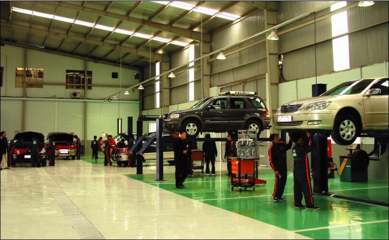 Chiến Lược Tăng Doanh Thu Gara Ô Tô 2025: 5 Bước Đột Phá Bền Vững Chiến Lược Tăng Doanh Thu Gara Ô Tô 2025: 5 Bước Đột Phá Bền Vững