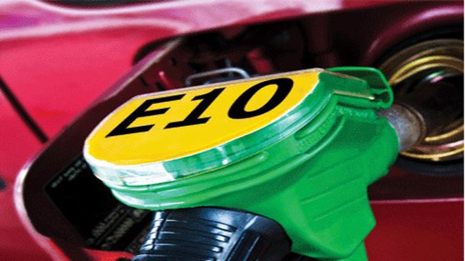 Những Xe Cần Tránh Xăng E10: Xe Đời Cũ Và Xe Không Phun Xăng Điện Tử Những Xe Cần Tránh Xăng E10: Xe Đời Cũ Và Xe Không Phun Xăng Điện Tử
