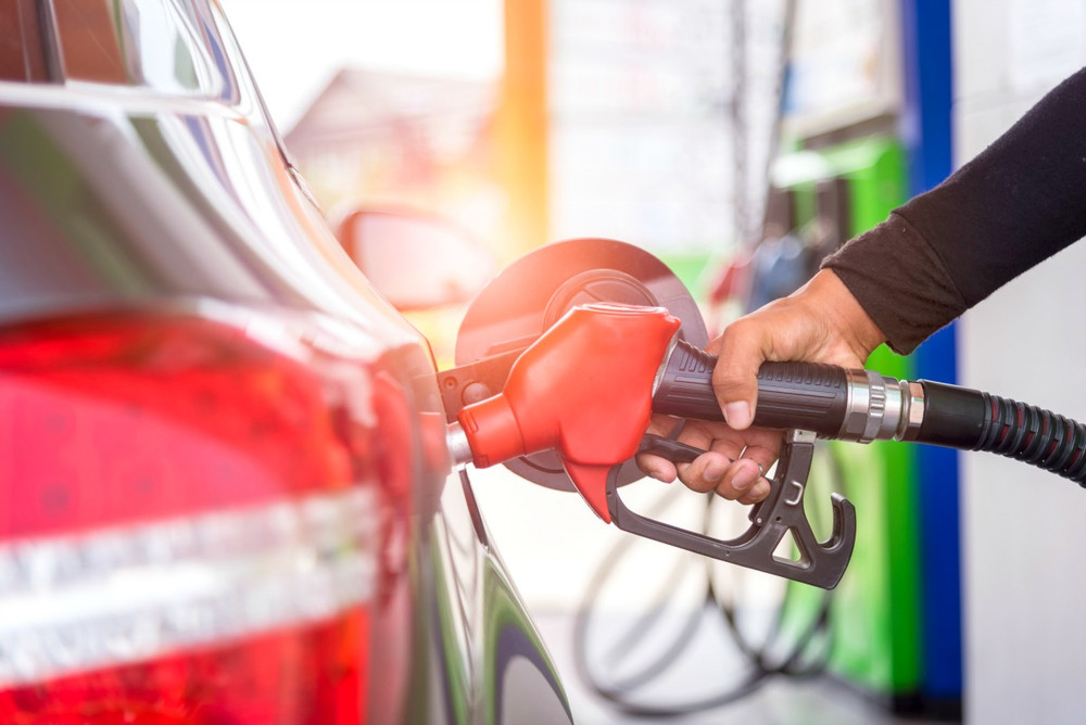 Xăng E10 Và RON 95: Khác Biệt Hàm Lượng Ethanol, Octan, Tương Thích Động Cơ. Xăng E10 Và RON 95: Khác Biệt Hàm Lượng Ethanol, Octan, Tương Thích Động Cơ.