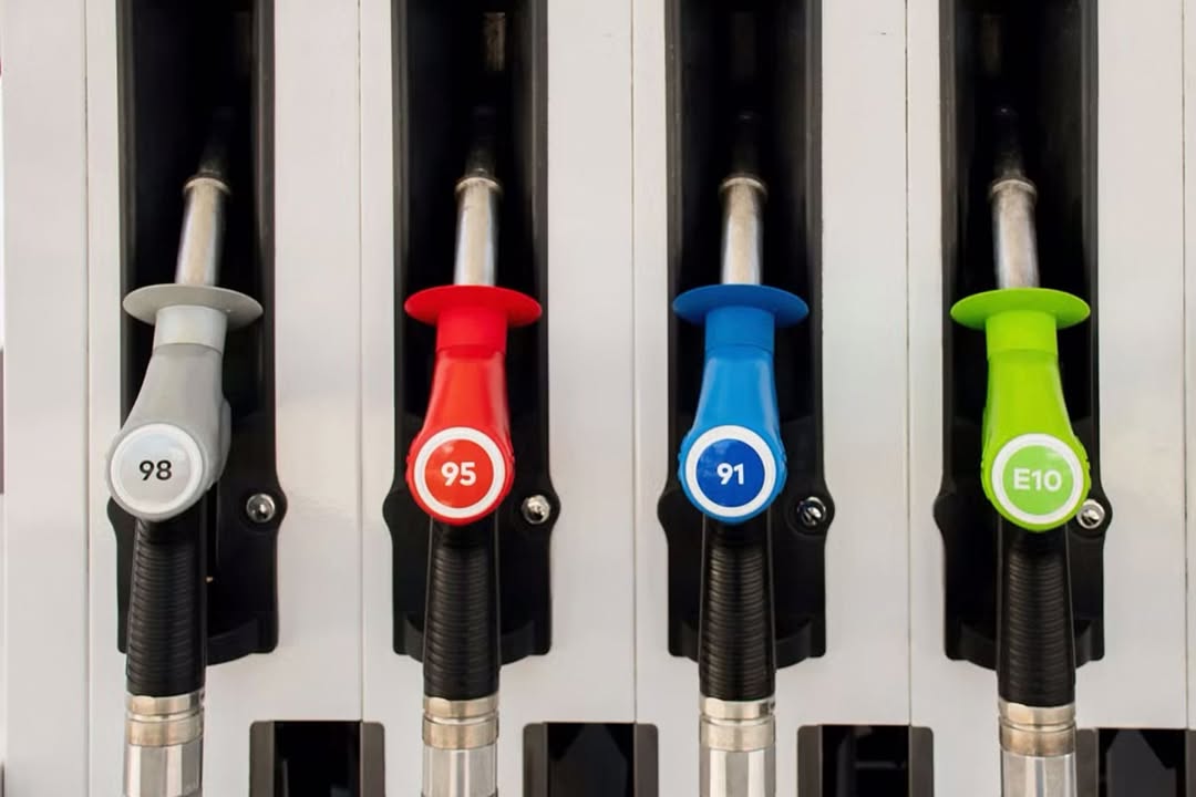 Xăng E10 Là Gì? Lộ Trình Áp Dụng Và Ưu Nhược Điểm Tại Việt Nam Xăng E10 Là Gì? Lộ Trình Áp Dụng Và Ưu Nhược Điểm Tại Việt Nam