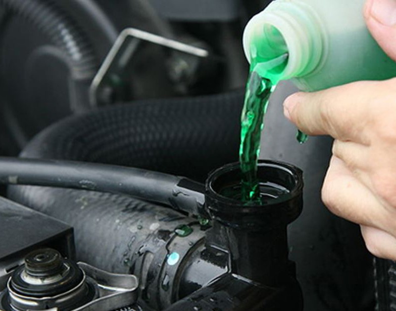 Kiểm Tra, Châm Nước Làm Mát Ô Tô: Hướng Dẫn Bảo Dưỡng Động Cơ Hiệu Quả Kiểm Tra, Châm Nước Làm Mát Ô Tô: Hướng Dẫn Bảo Dưỡng Động Cơ Hiệu Quả